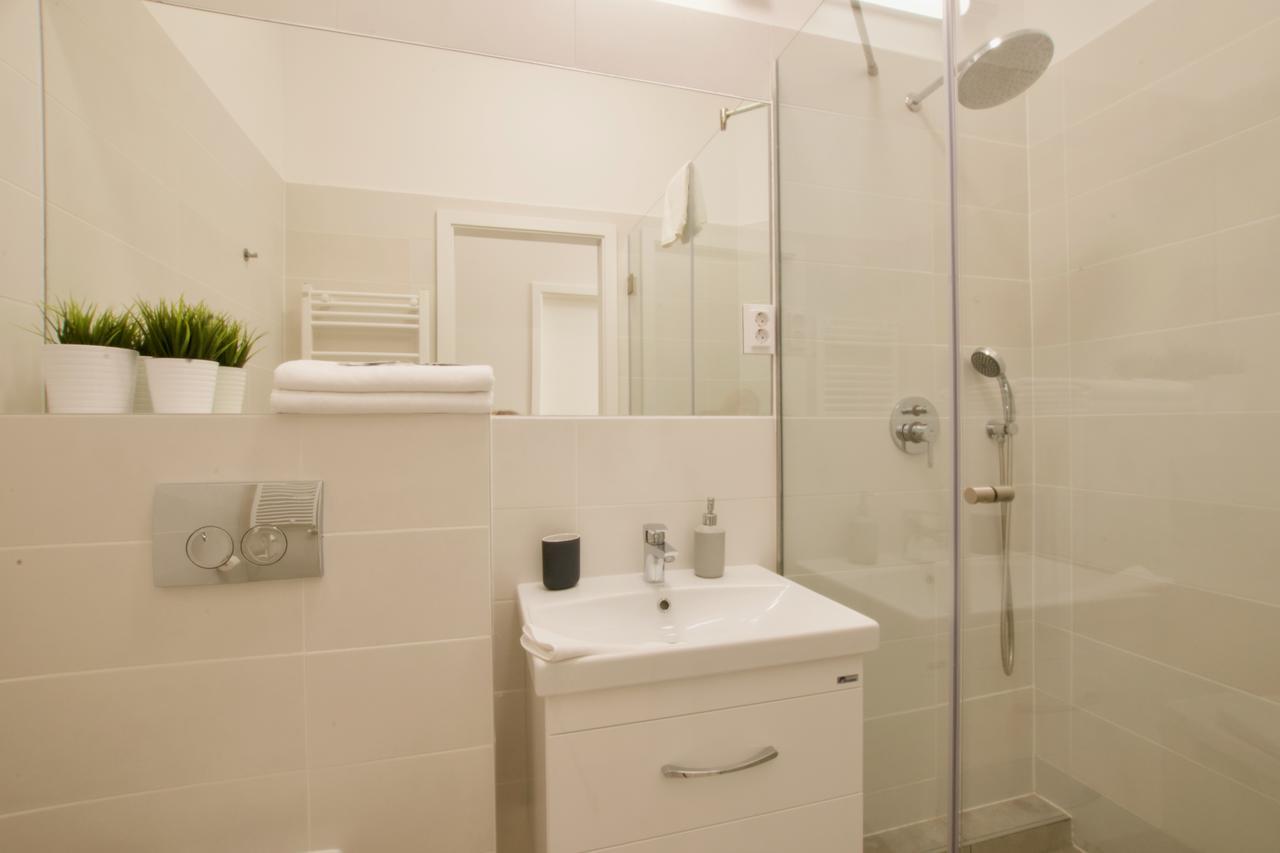 Europest Luxury Suites Budapeszt Zewnętrze zdjęcie