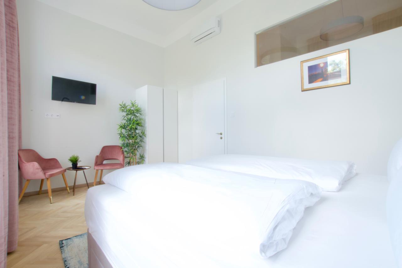 Europest Luxury Suites Budapeszt Zewnętrze zdjęcie